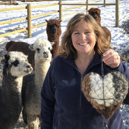 Handmade Alpaca Fiber Bird Nesting Heart for Birds🕊️