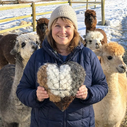 Handmade Alpaca Fiber Bird Nesting Heart for Birds🕊️